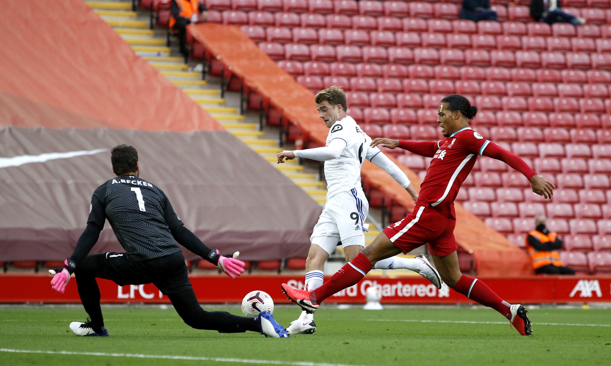 虽然德约科 虽然德约科